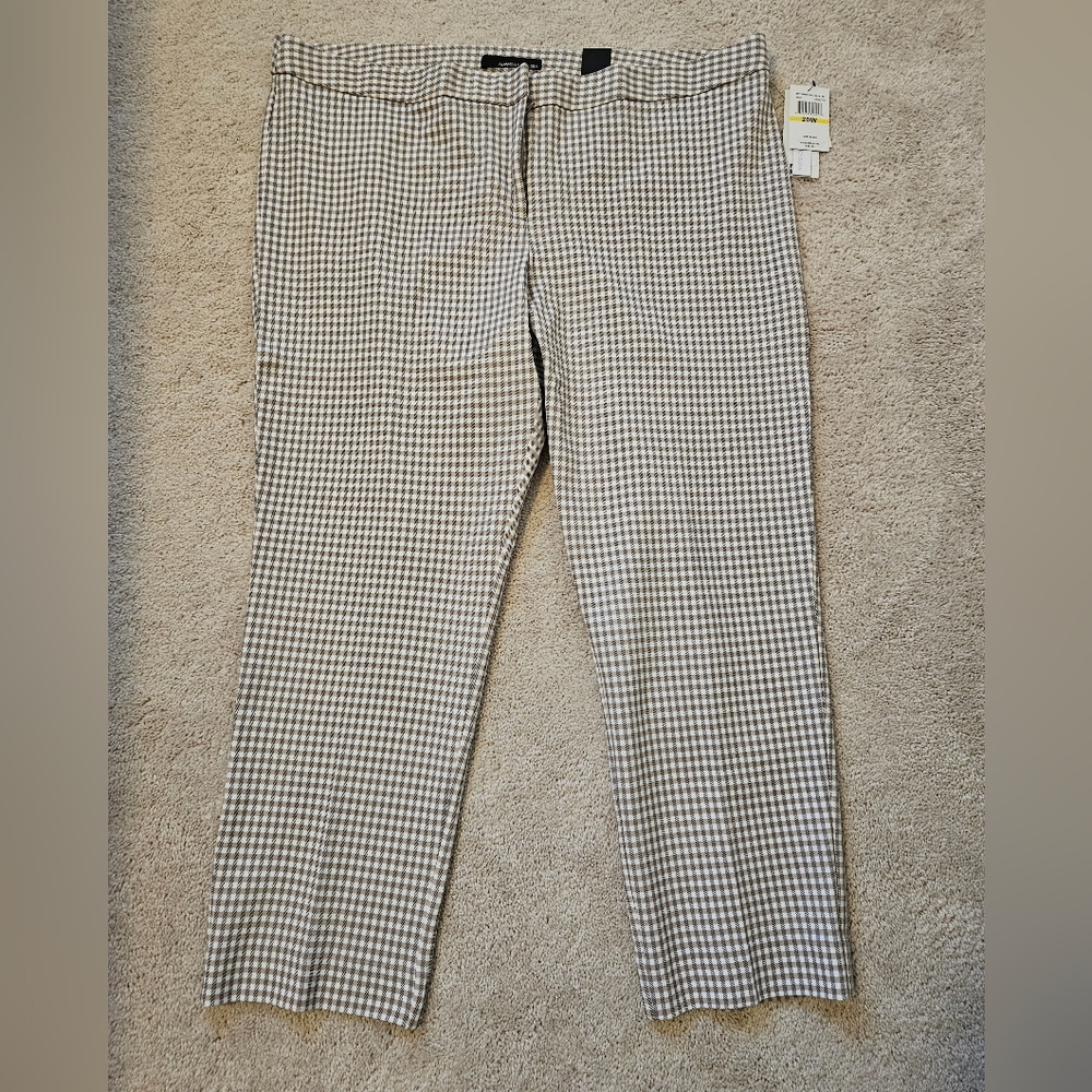 Amanda And Chelsea Checkered Pants NWT!